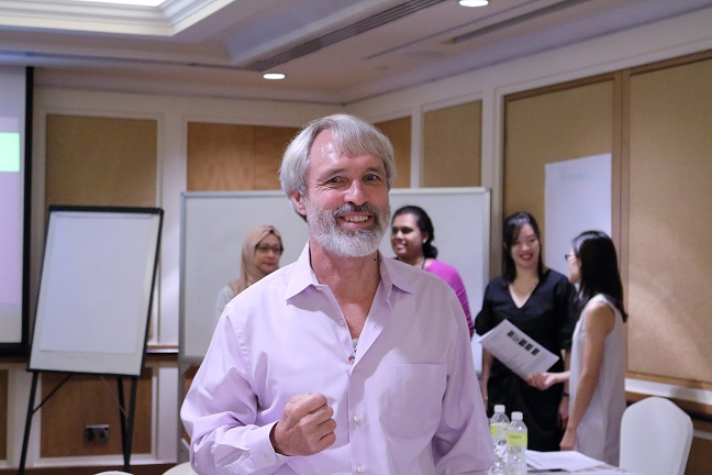 BS_SG_Presenting klein